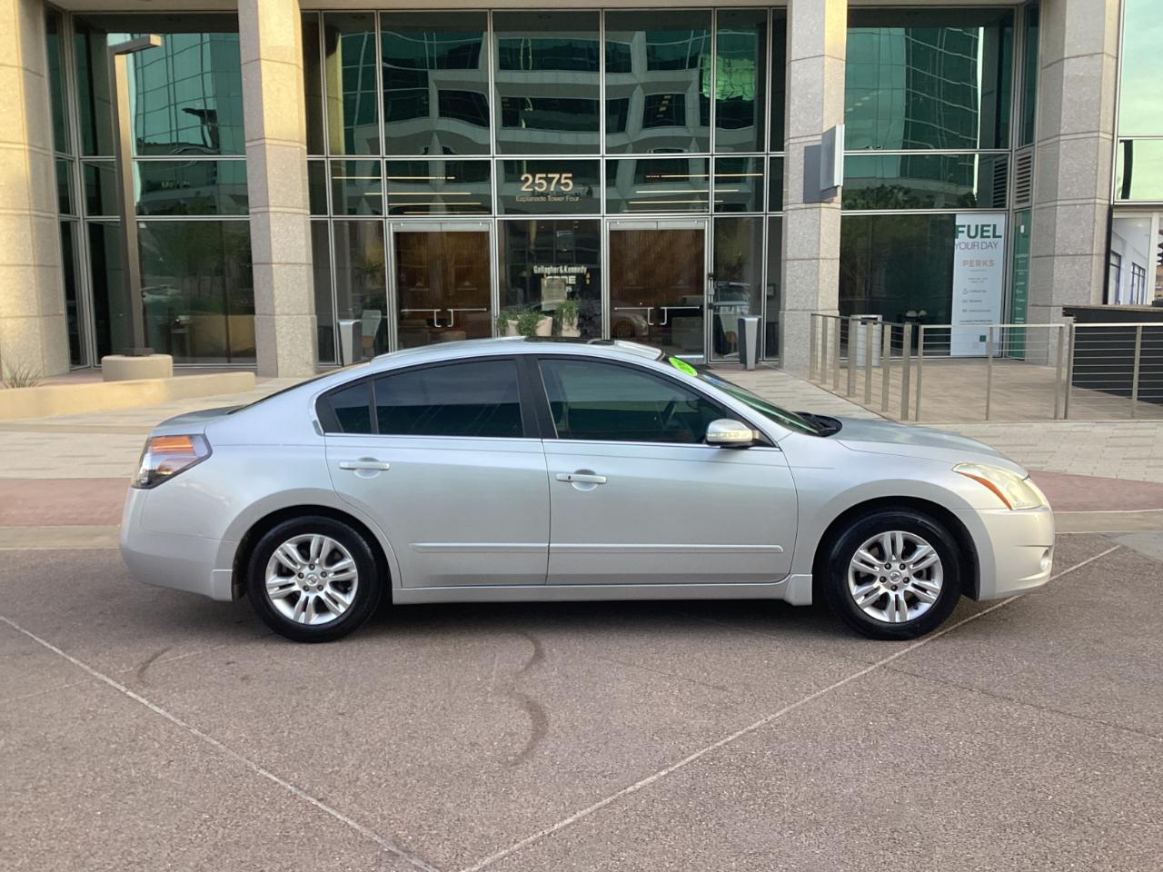 Nissan Altima 2.5 S 2010