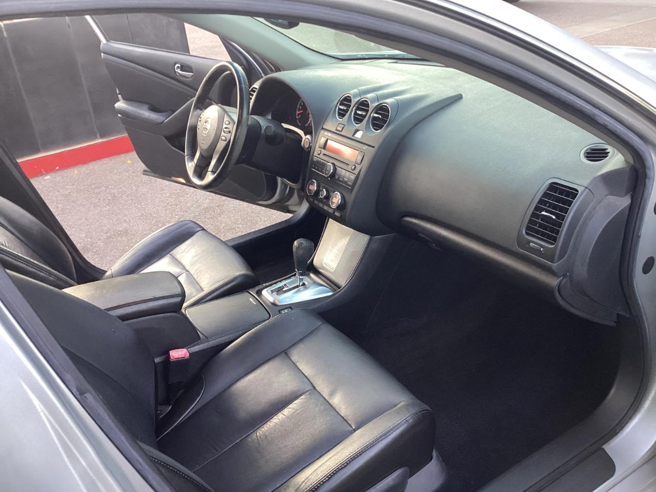 Nissan Altima 2.5 S 2010