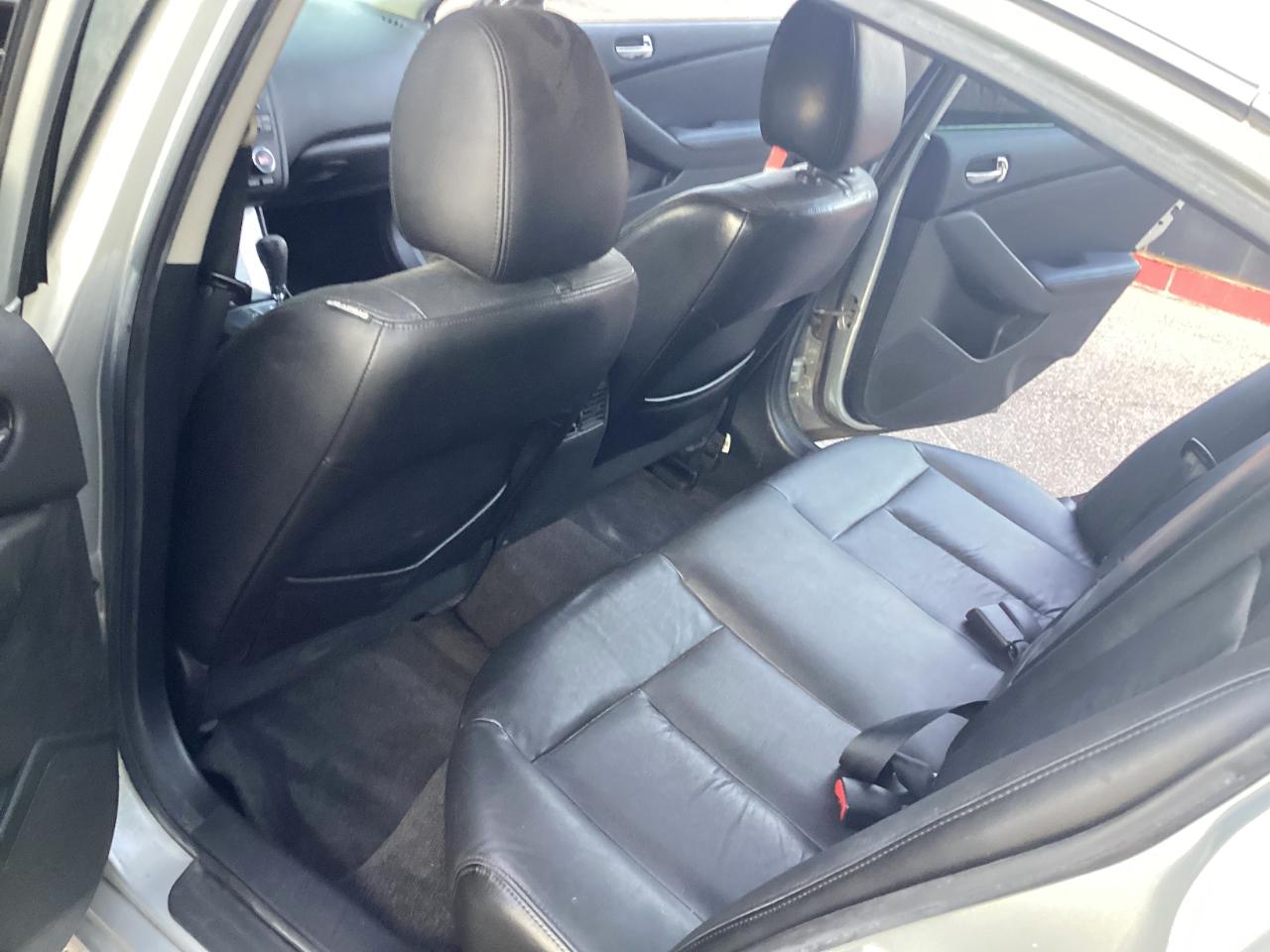 Nissan Altima 2.5 S 2010