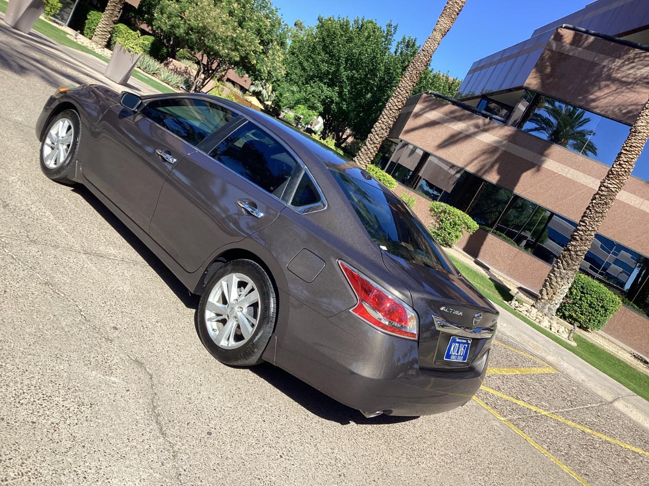 Nissan Altima 2.5 SV 2015