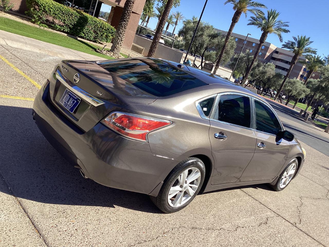 Nissan Altima 2.5 SV 2015