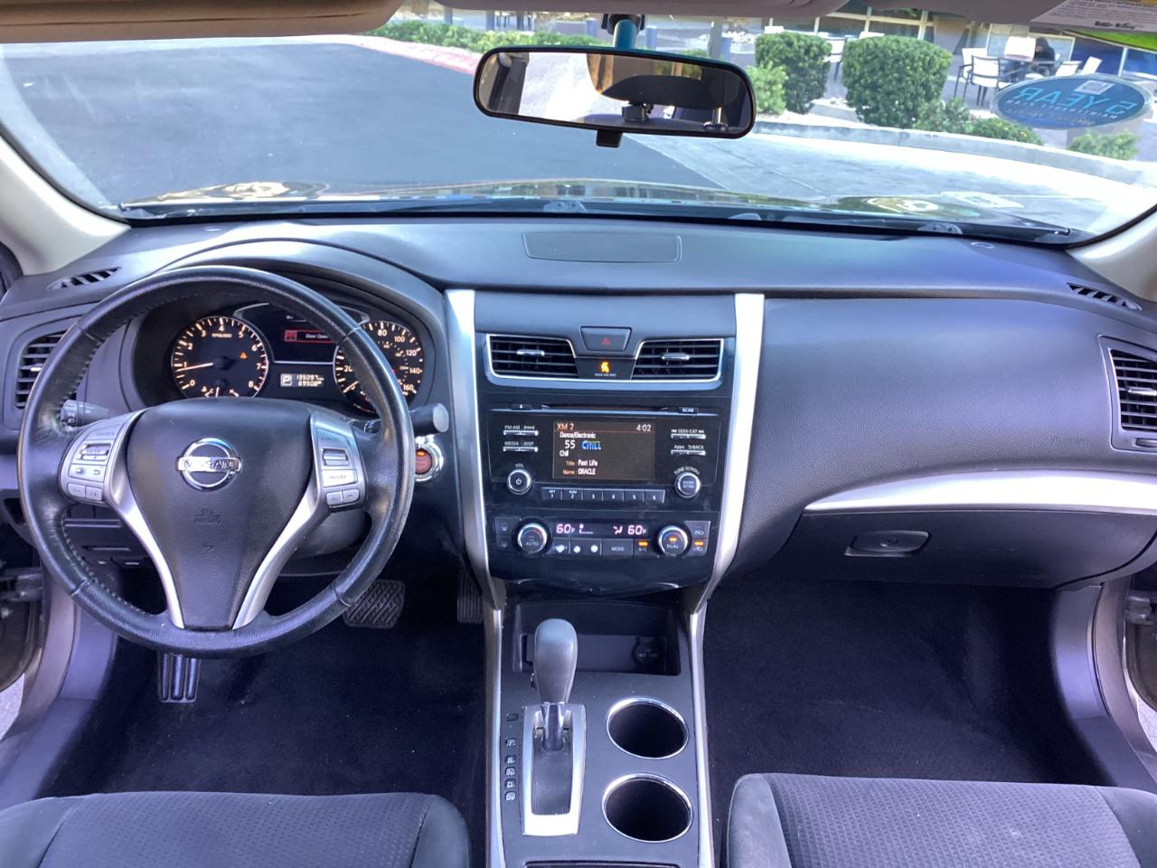 Nissan Altima 2.5 SV 2015