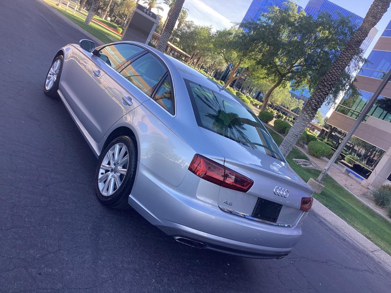 Audi A6 2.0T Premium 2016