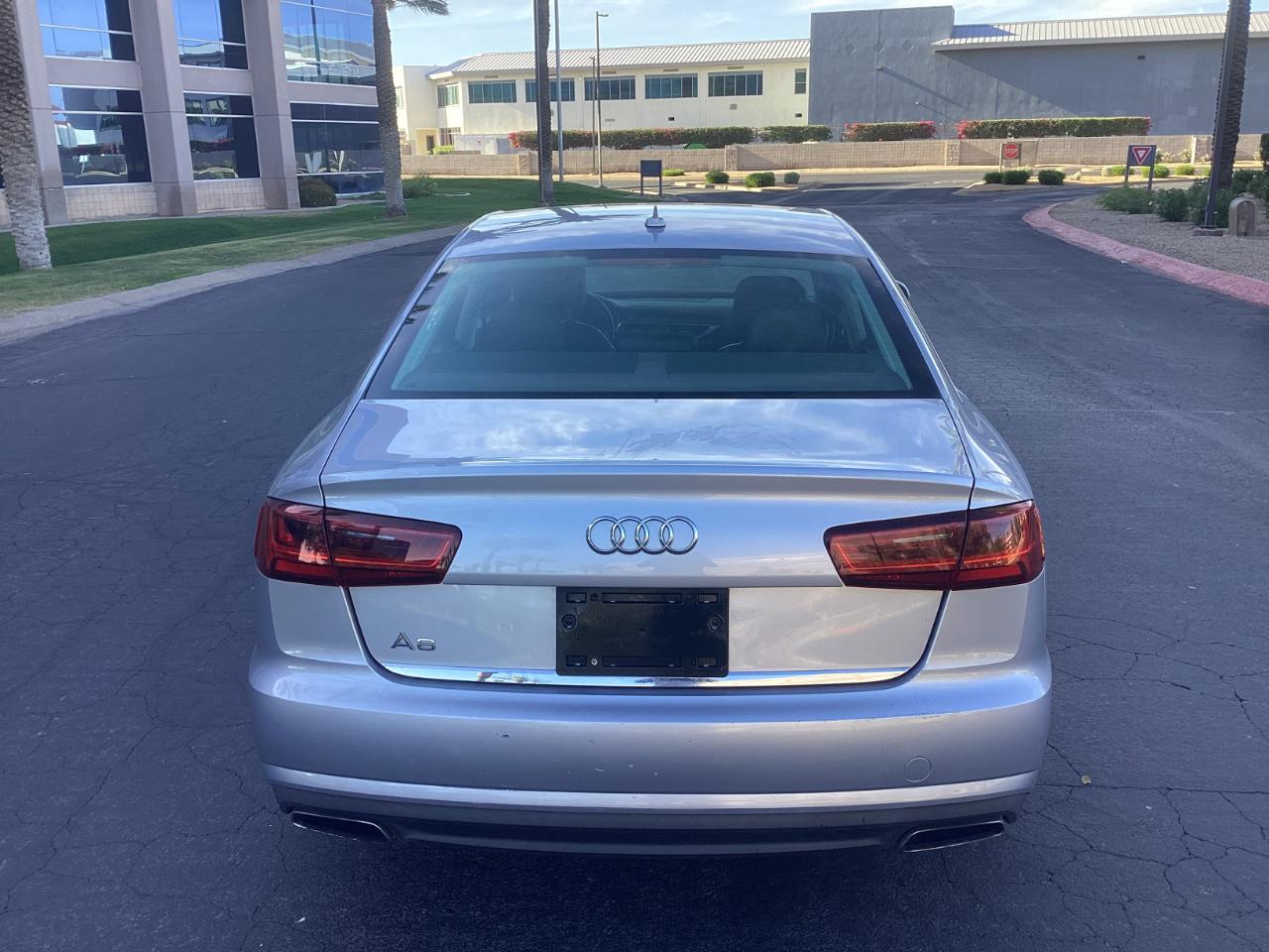 Audi A6 2.0T Premium 2016