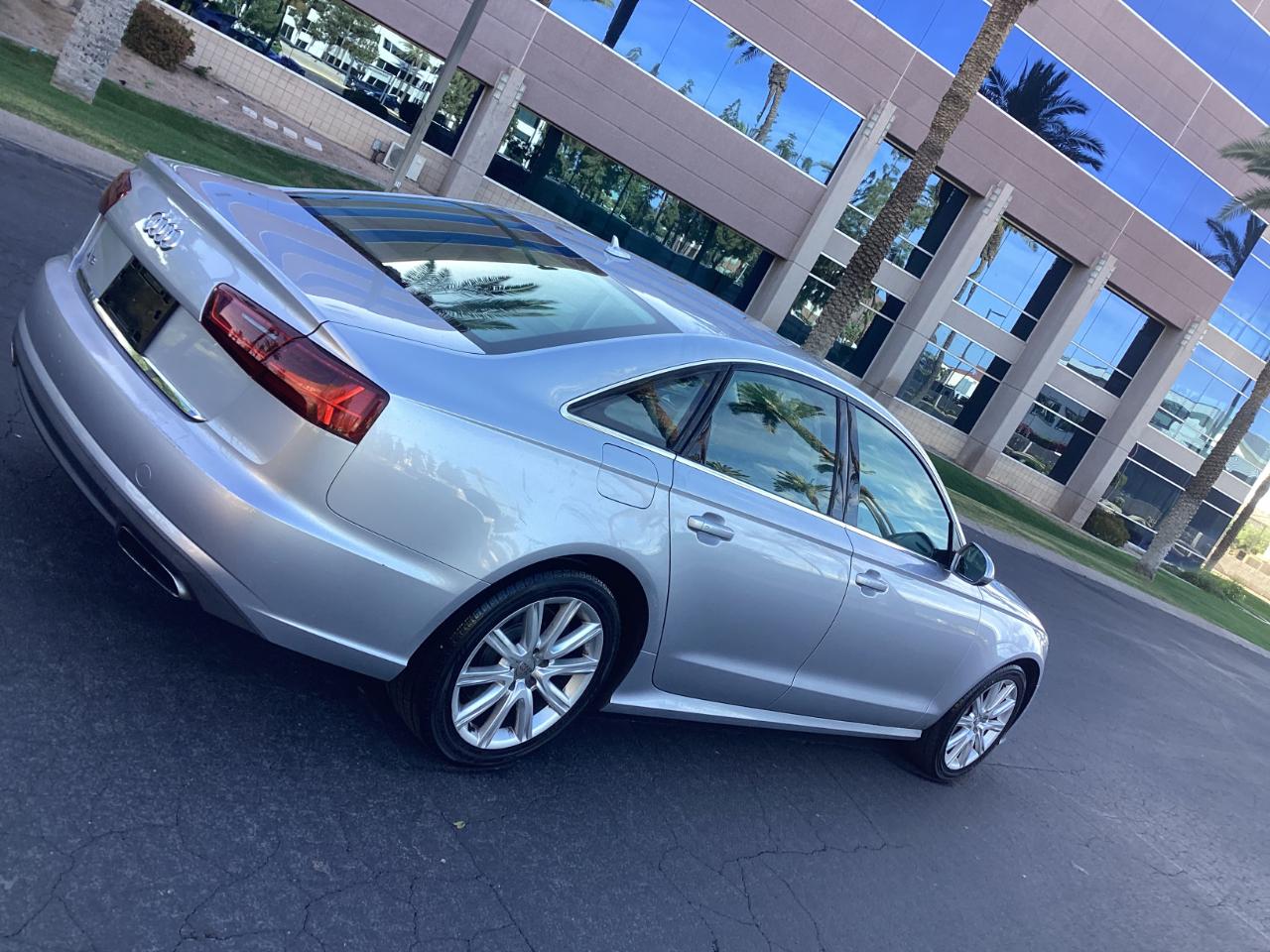 Audi A6 2.0T Premium 2016