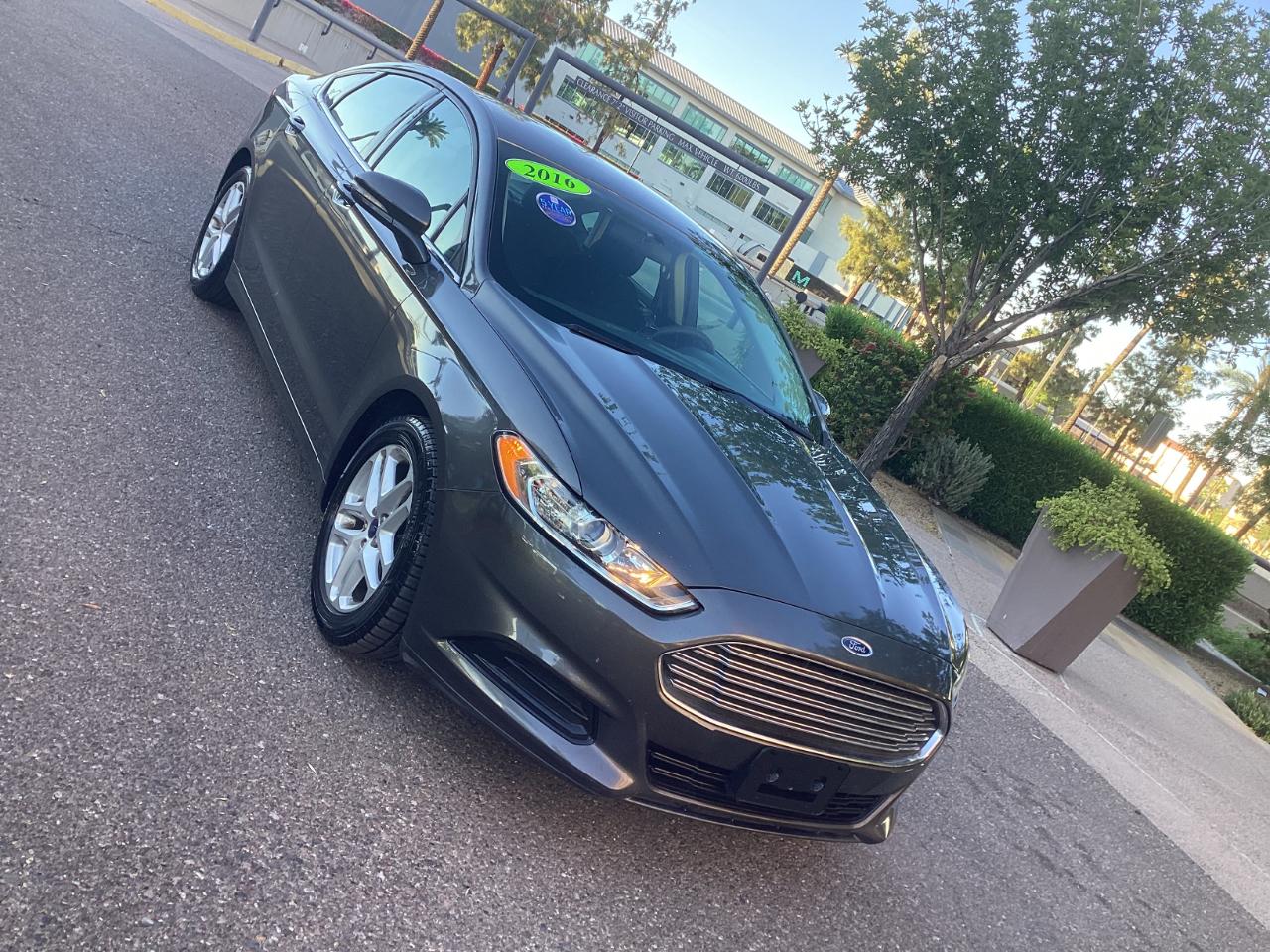 Ford Fusion SE 2016