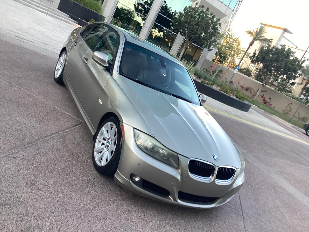 BMW 3-Series 328i SA 2010