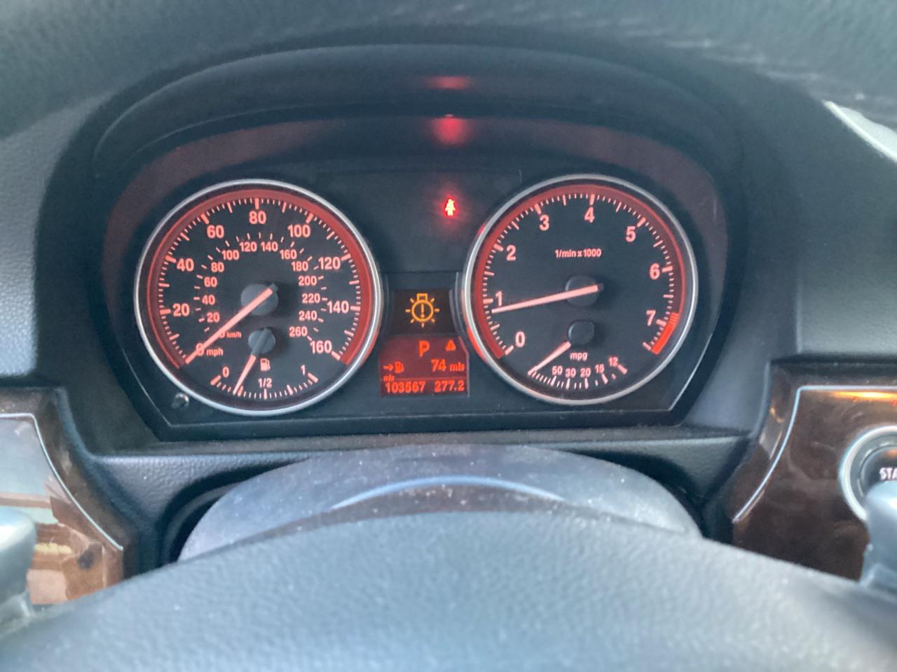 BMW 3-Series 328i SA 2010