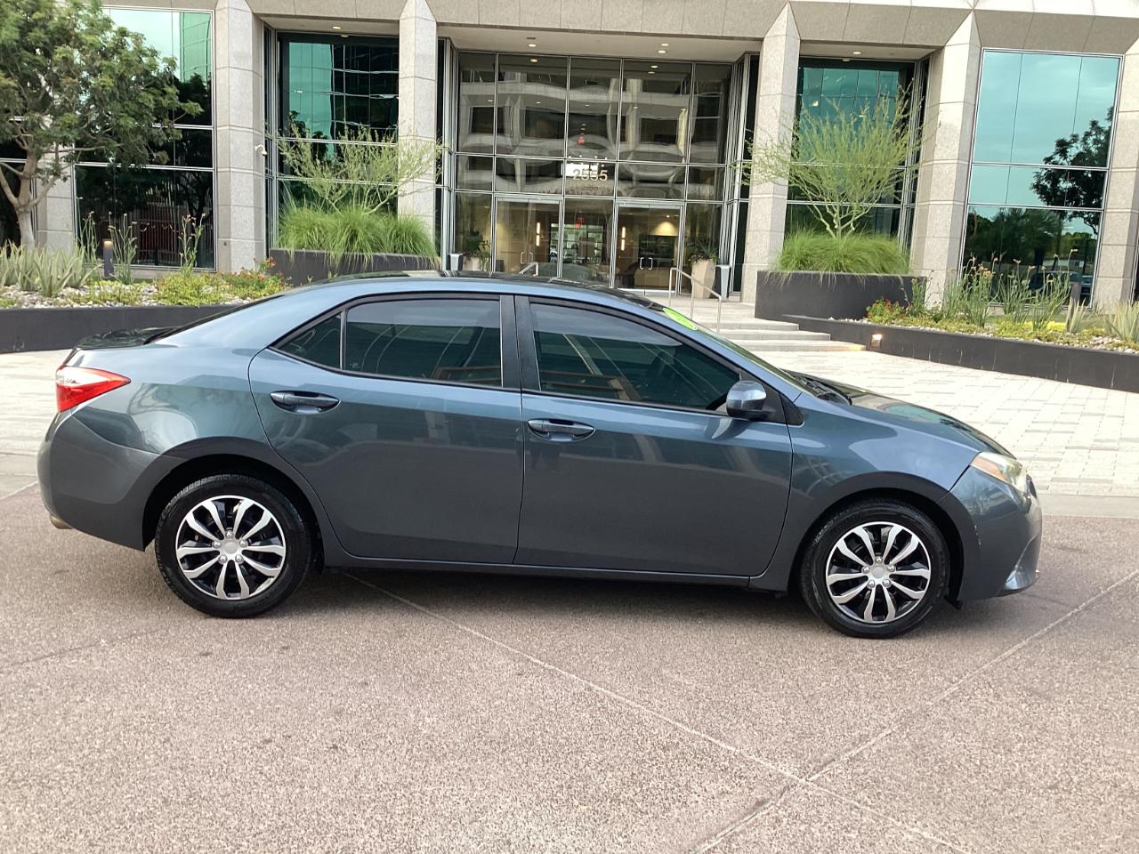 Toyota Corolla S Premium CVT 2016