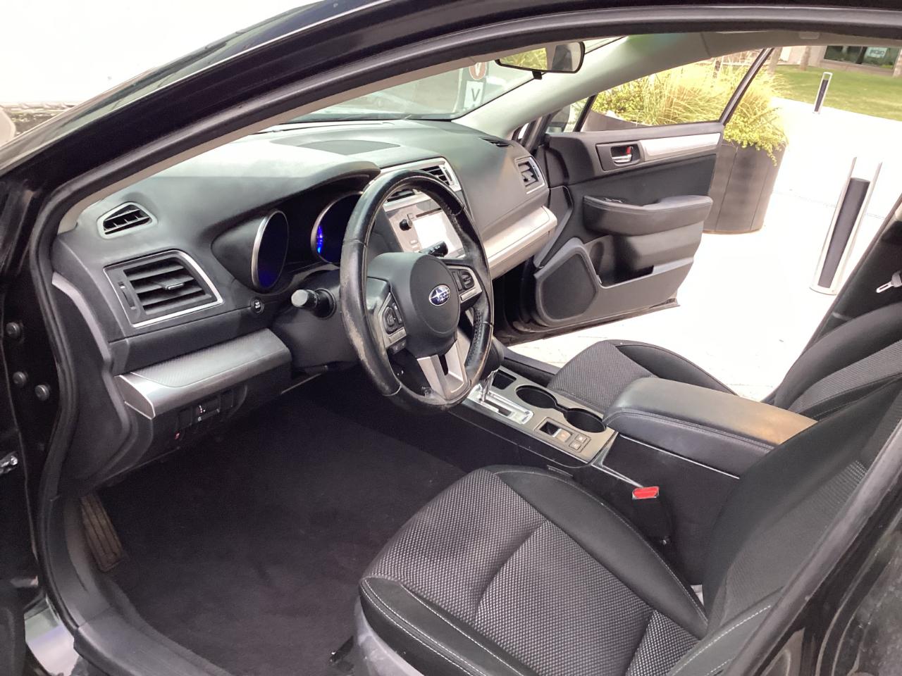 Subaru Outback 2.5i Premium 2015