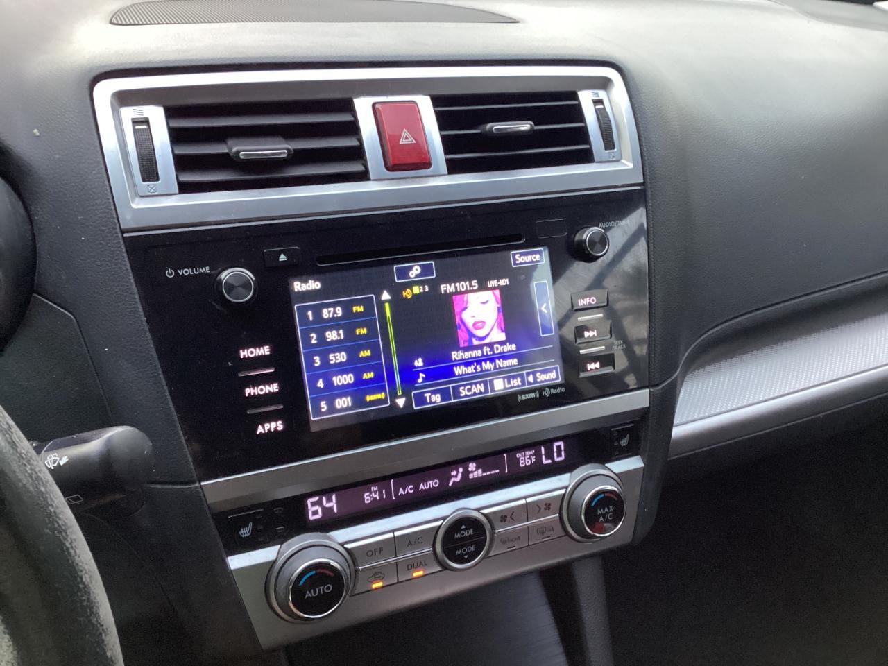 Subaru Outback 2.5i Premium 2015