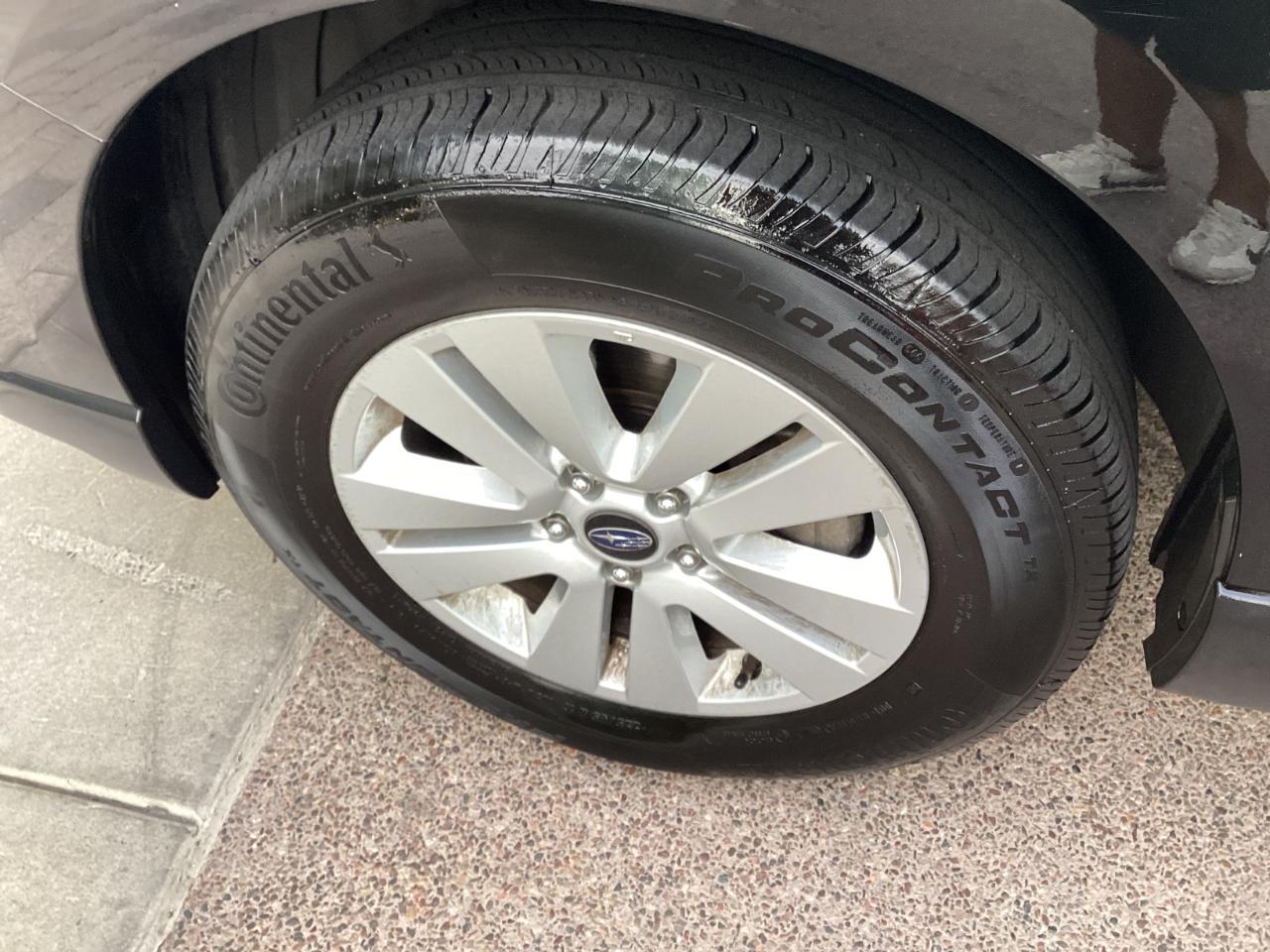 Subaru Outback 2.5i Premium 2015