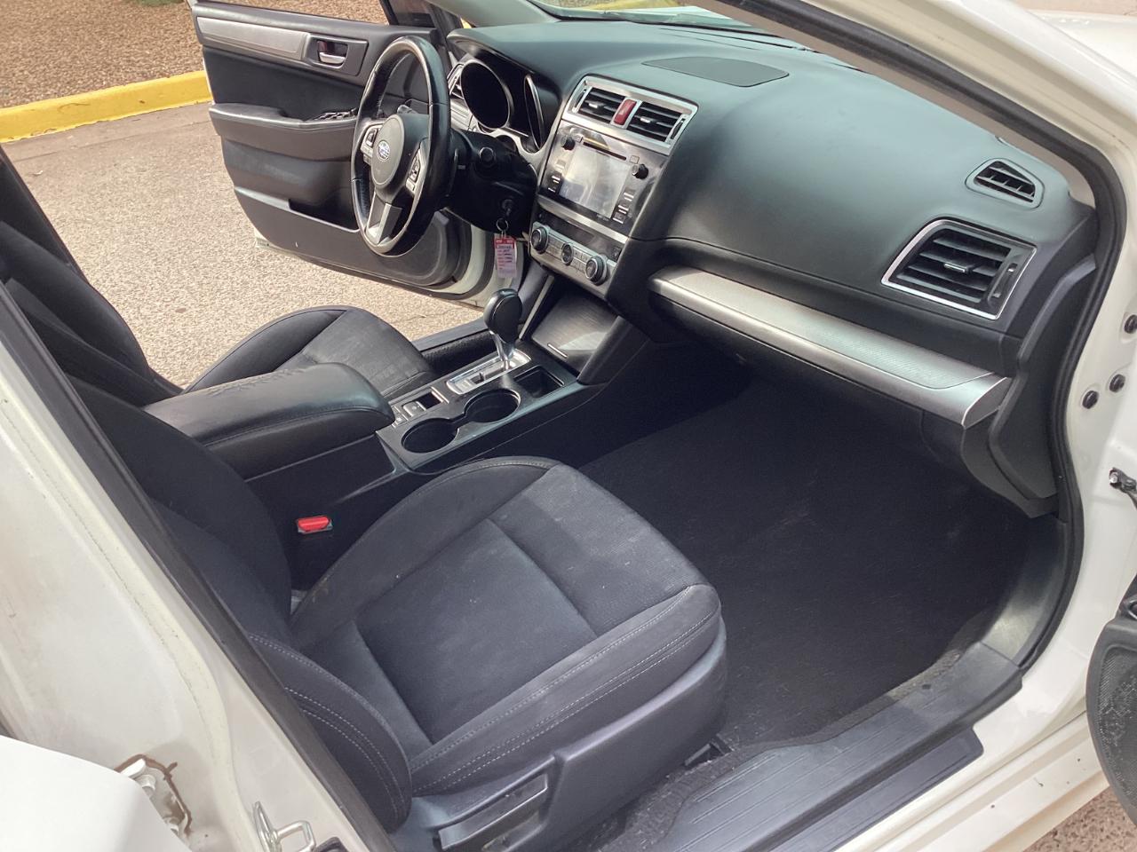 Subaru Legacy 2.5i Premium 2015