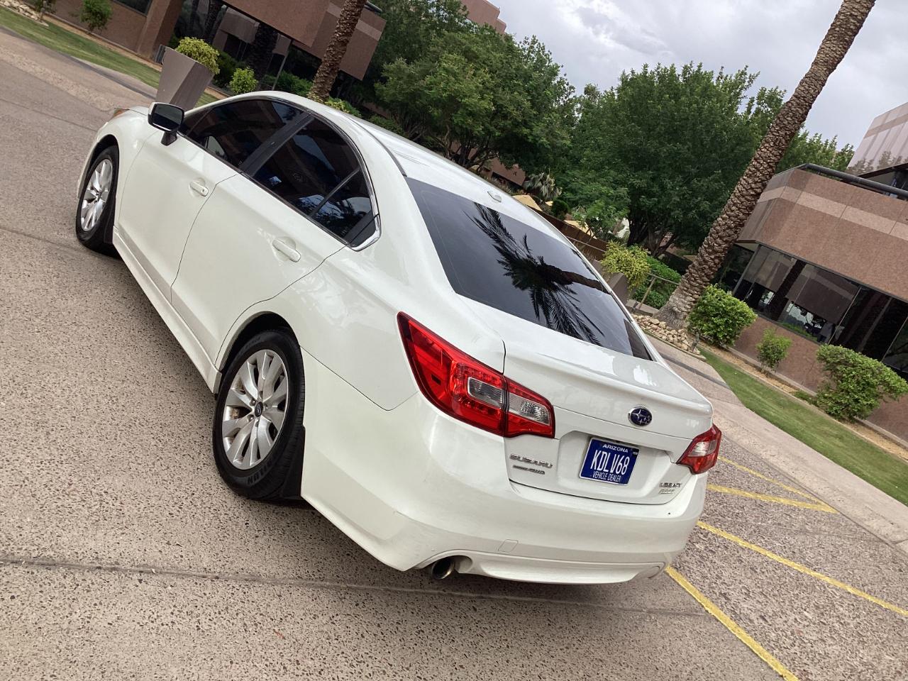 Subaru Legacy 2.5i Premium 2015