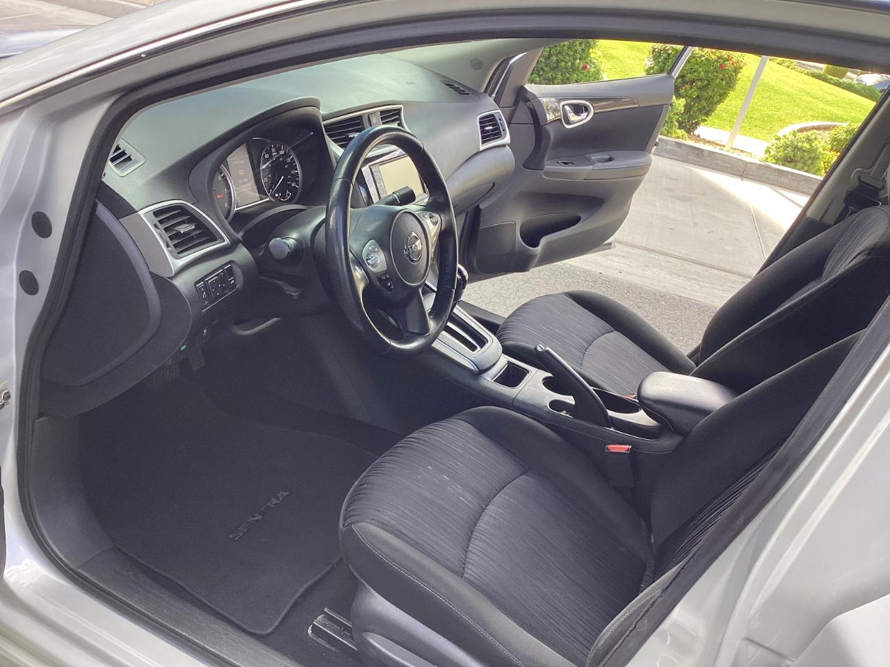 Nissan Sentra S CVT 2019