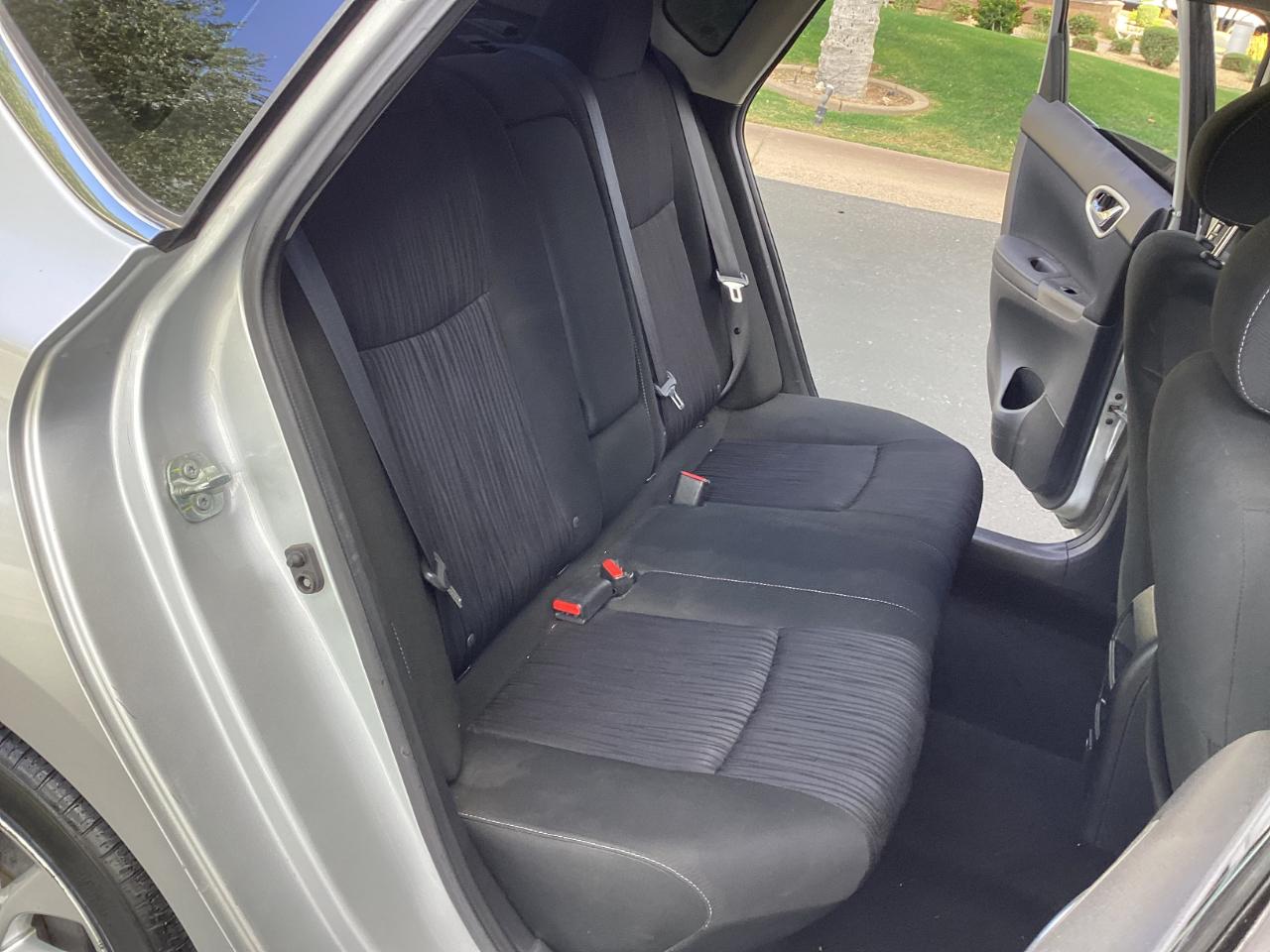 Nissan Sentra S CVT 2019