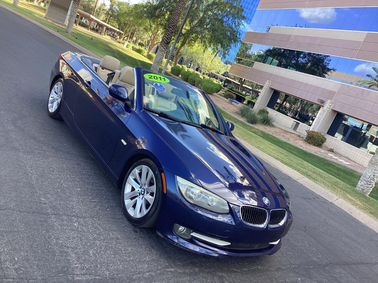 BMW 3-Series 328i Convertible - SULEV 2011