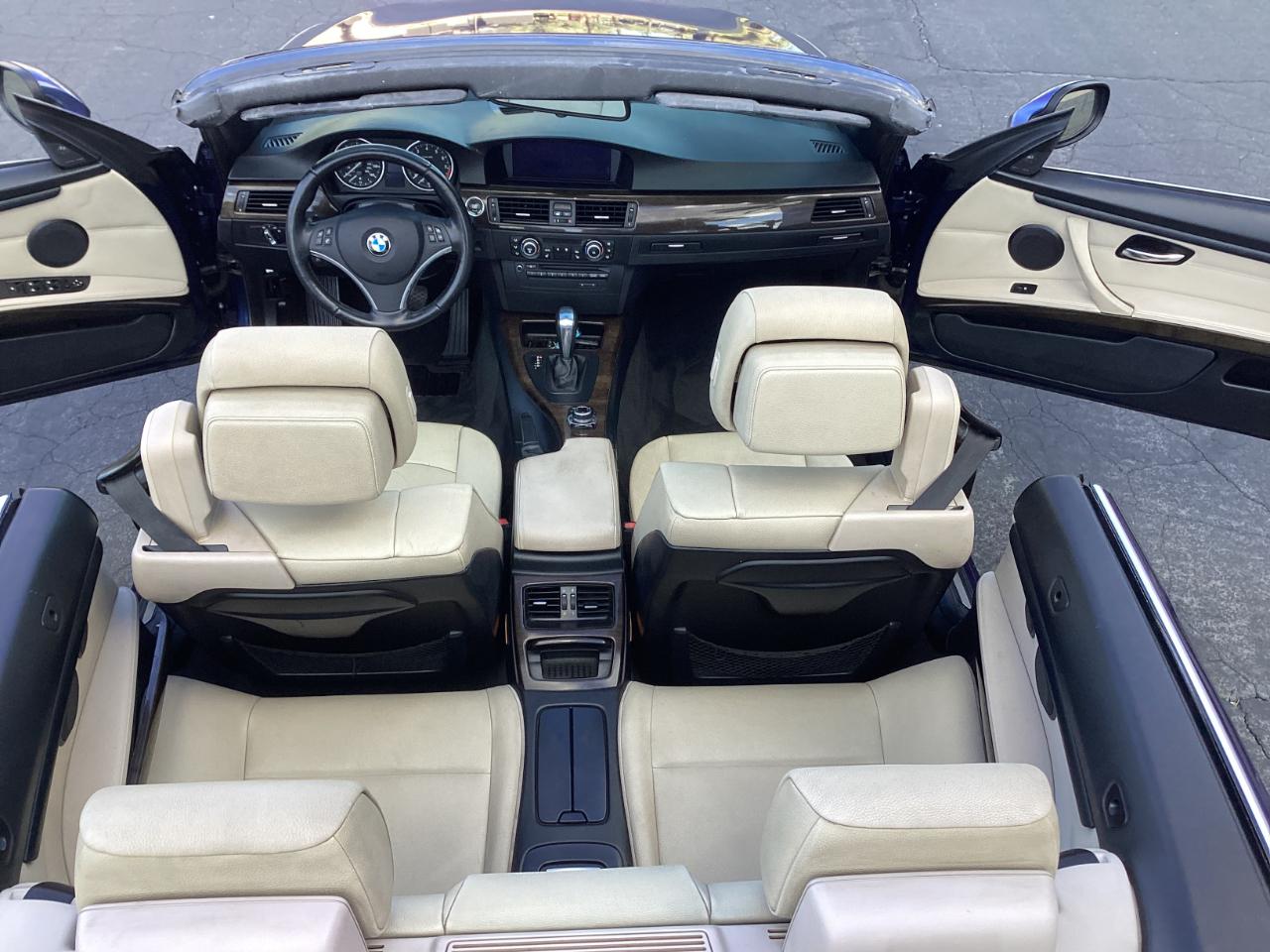 BMW 3-Series 328i Convertible - SULEV 2011