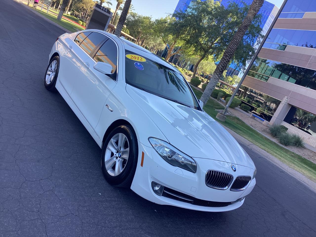 BMW 5-Series 528i 2012