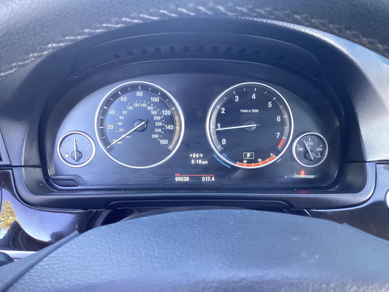 BMW 5-Series 528i 2012