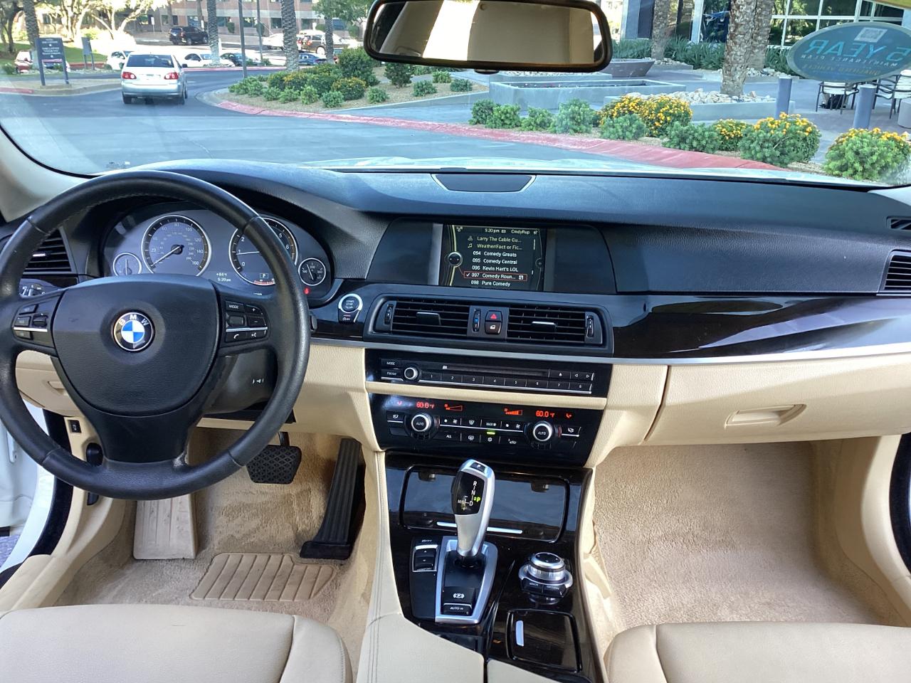BMW 5-Series 528i 2012