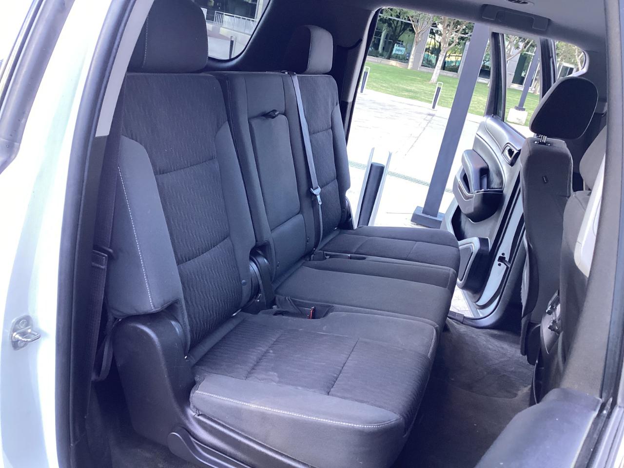 GMC Yukon XL SLE 1/2 Ton 2WD 2015