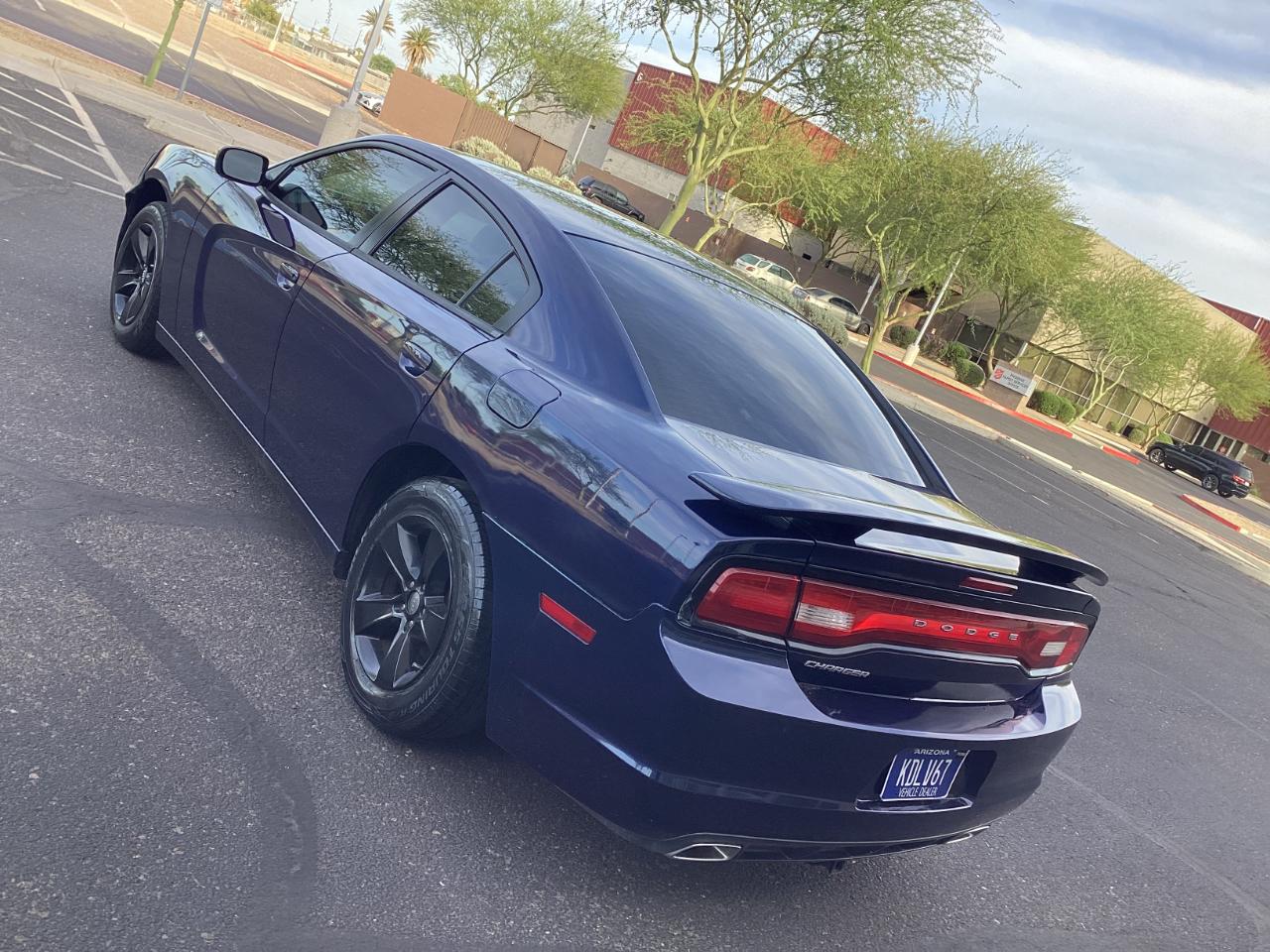 Dodge Charger SE 2014