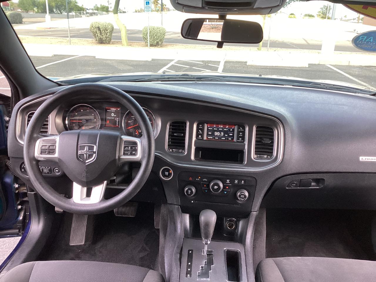 Dodge Charger SE 2014