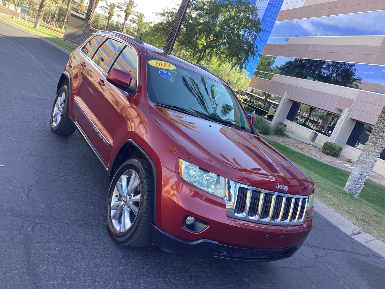 Jeep Grand Cherokee Laredo 2WD 2013