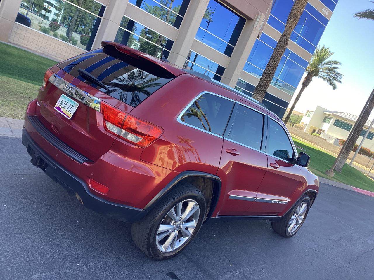 Jeep Grand Cherokee Laredo 2WD 2013