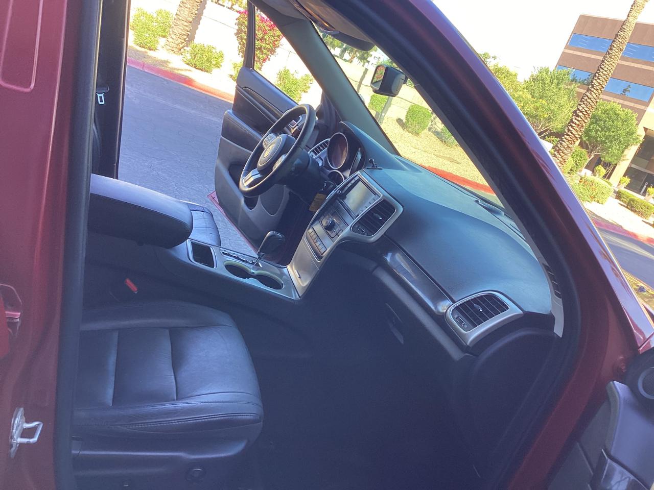 Jeep Grand Cherokee Laredo 2WD 2013