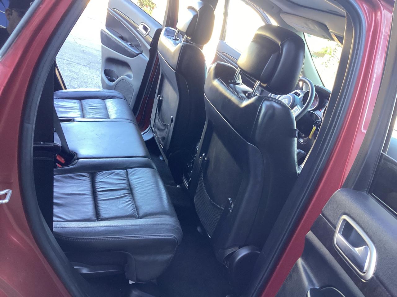 Jeep Grand Cherokee Laredo 2WD 2013