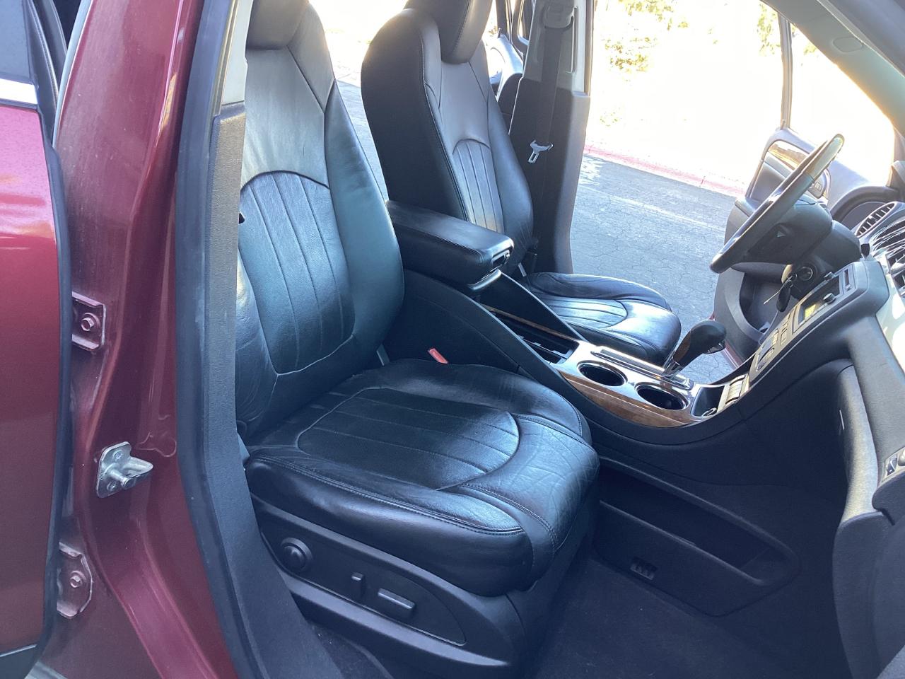 Buick Enclave CXL 2XL FWD 2010