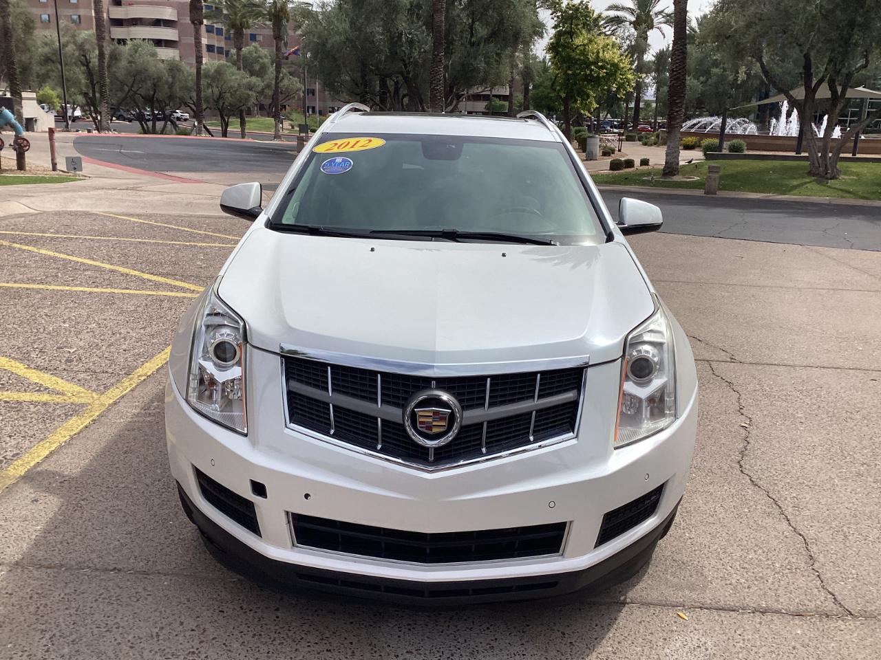 Cadillac SRX Luxury 2012