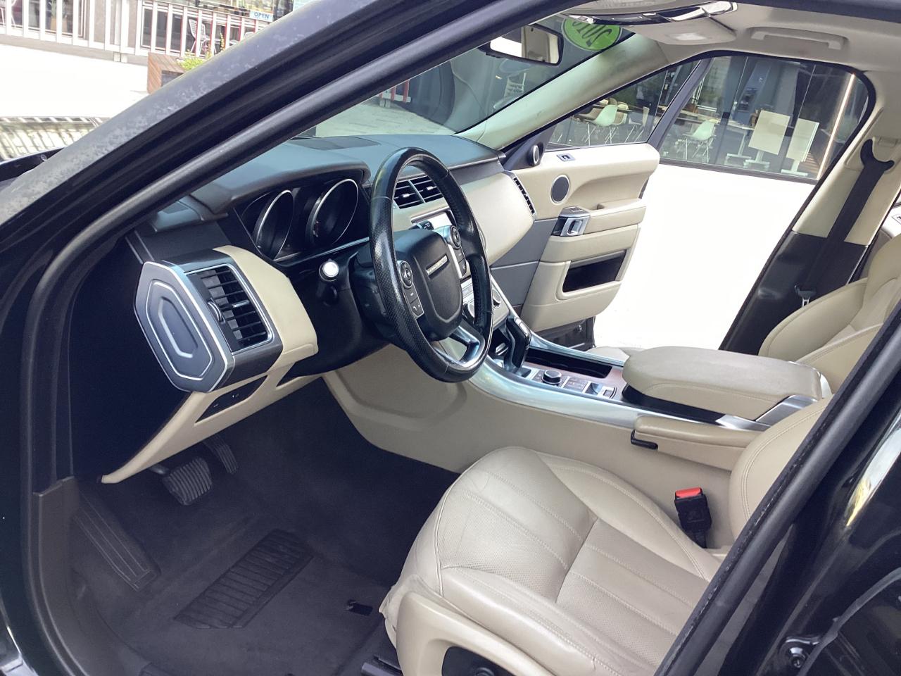 Land Rover Range Rover Sport SE 2016