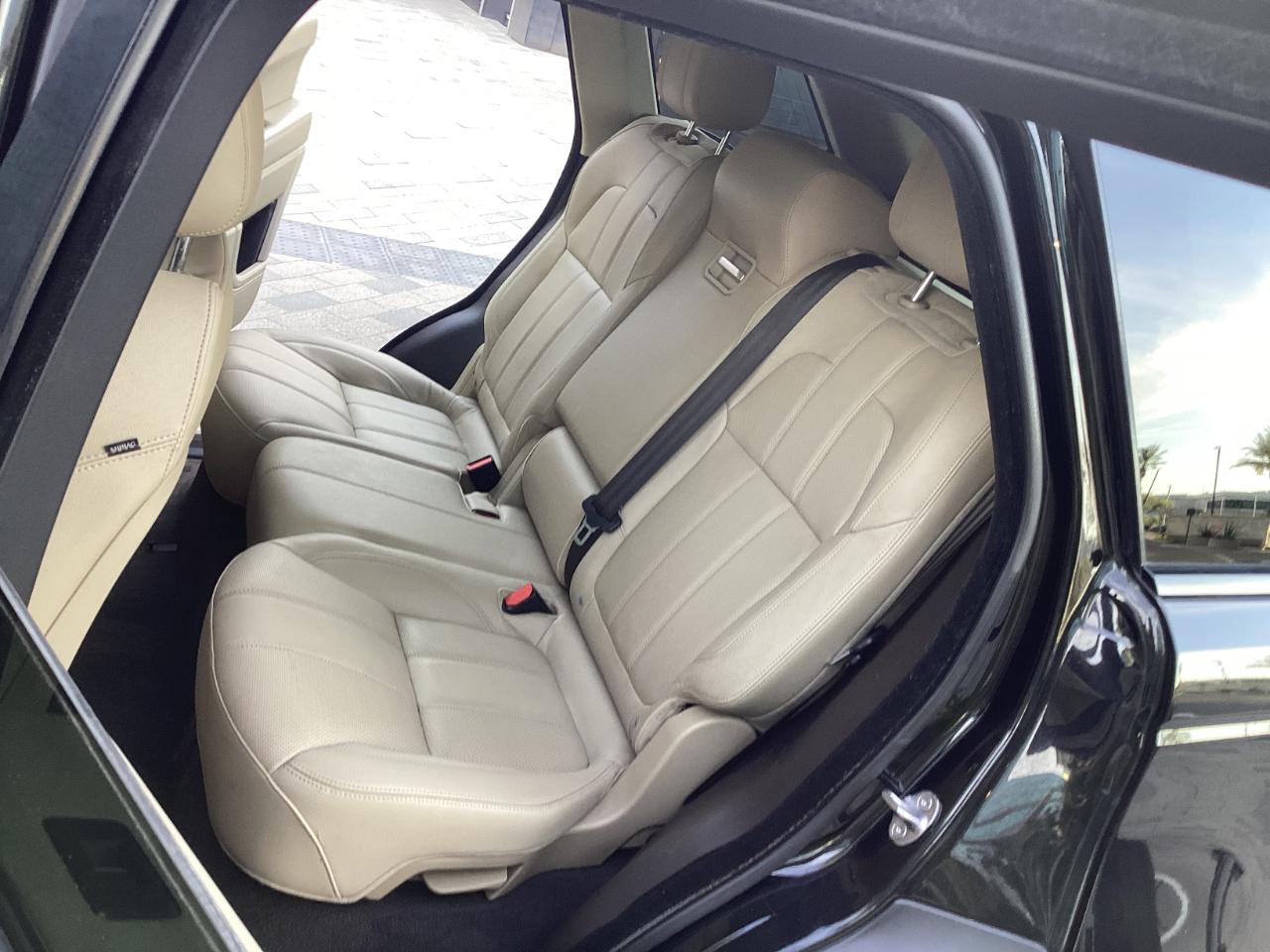 Land Rover Range Rover Sport SE 2016