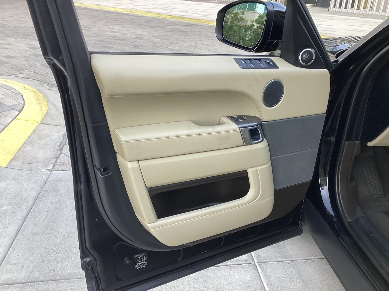 Land Rover Range Rover Sport SE 2016