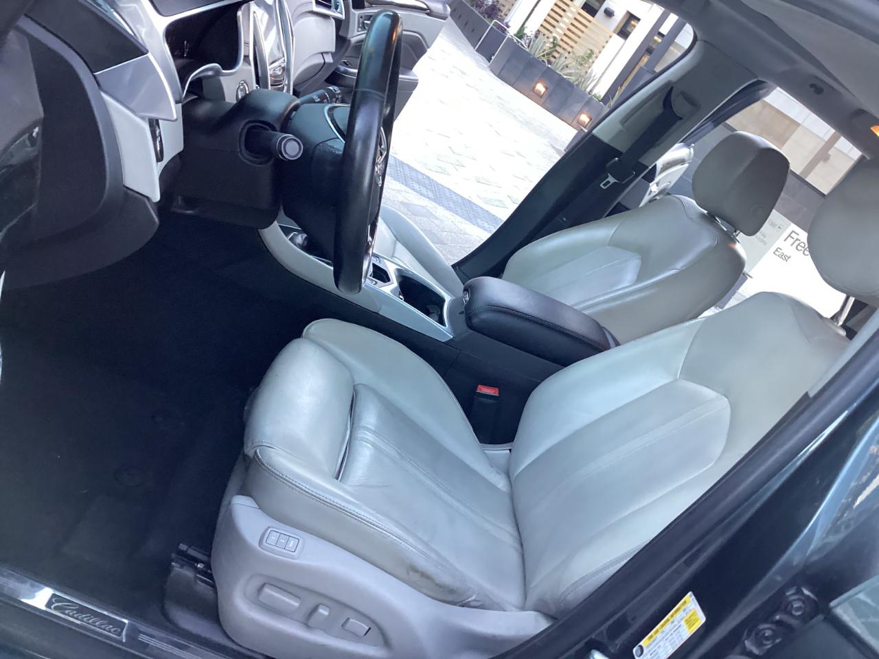 Cadillac SRX Performance Collection 2013
