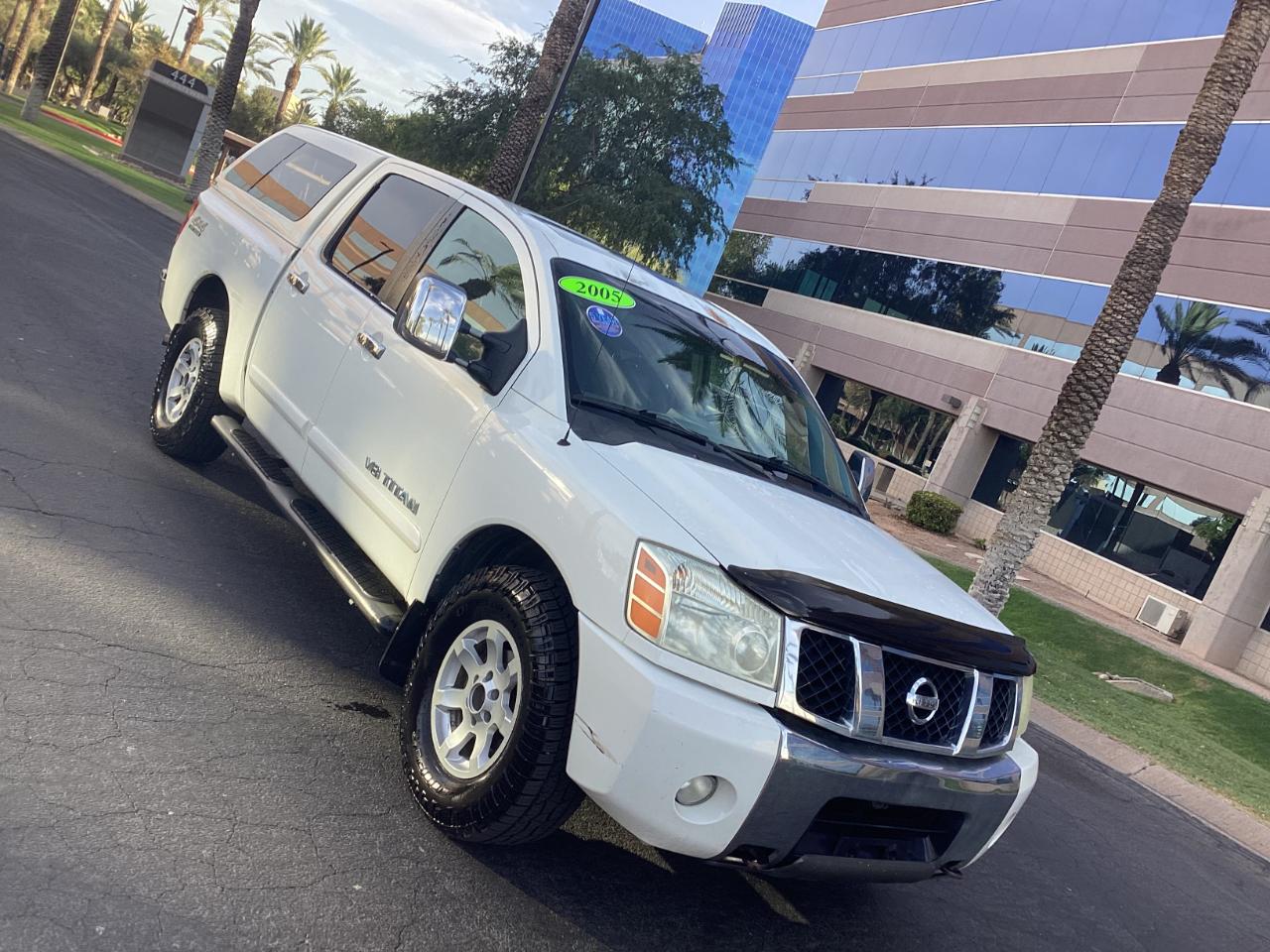 Nissan Titan XE Crew Cab 4WD 2005