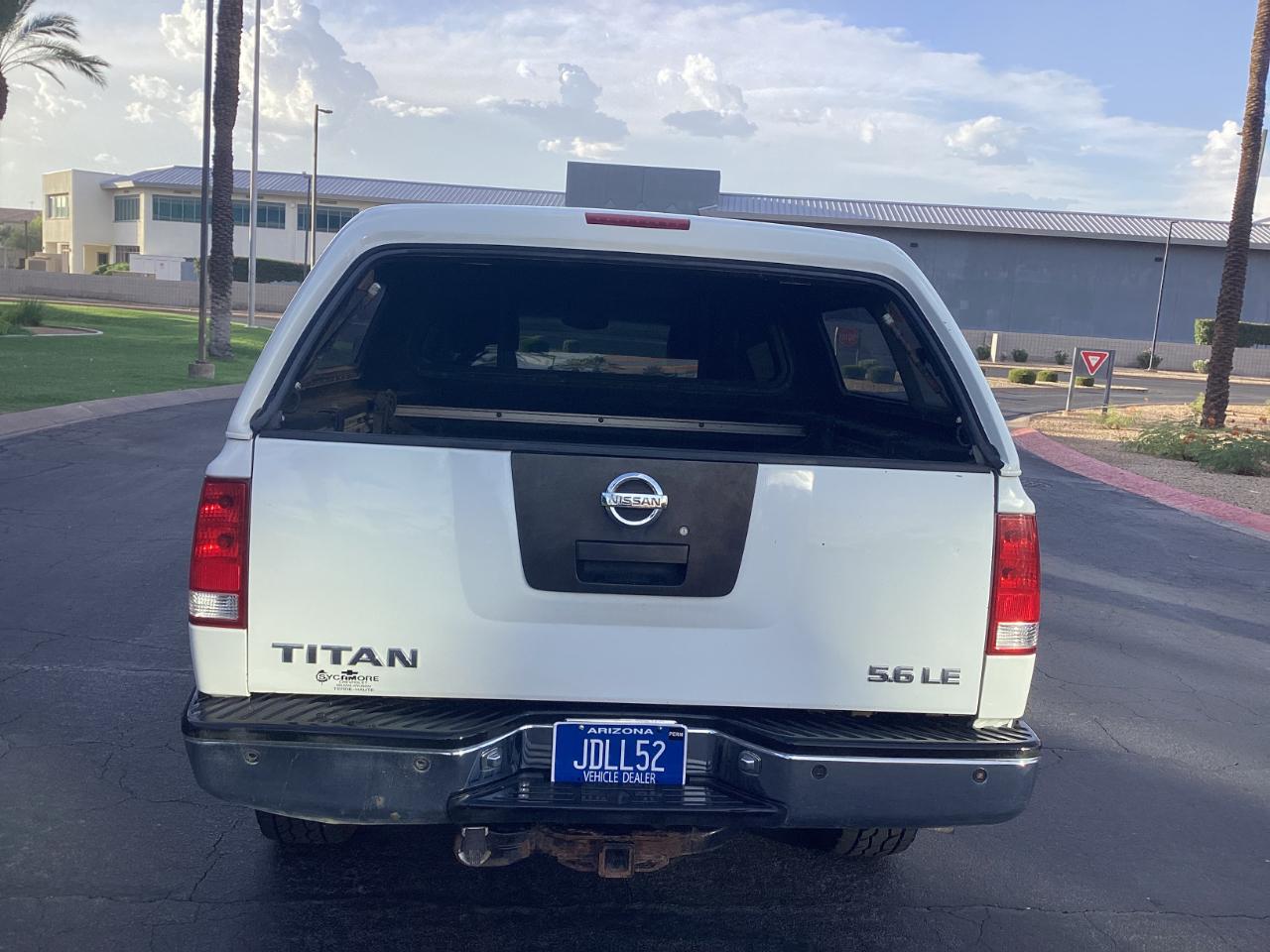 Nissan Titan XE Crew Cab 4WD 2005