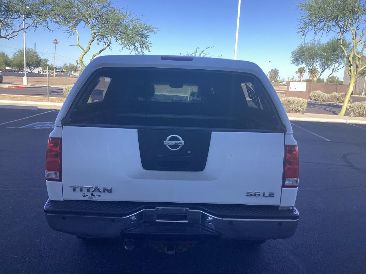 Nissan Titan XE Crew Cab 4WD 2005