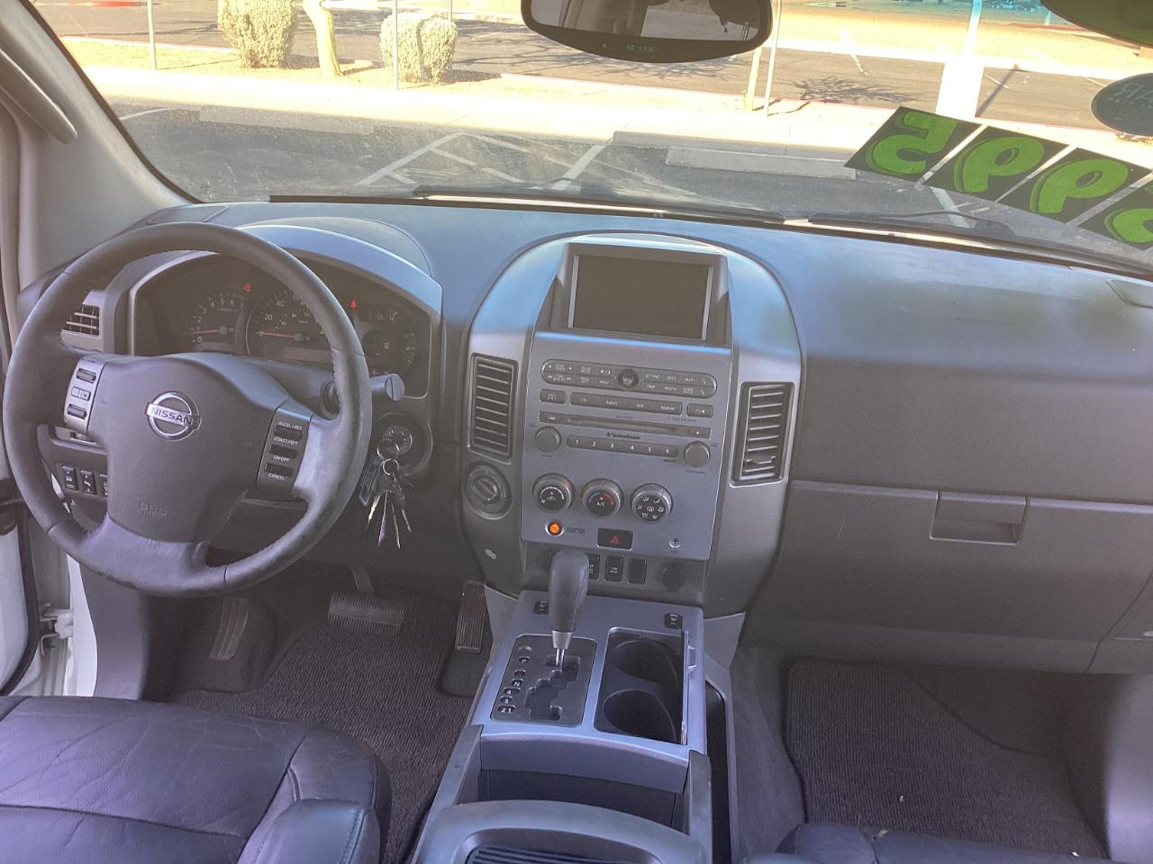Nissan Titan XE Crew Cab 4WD 2005