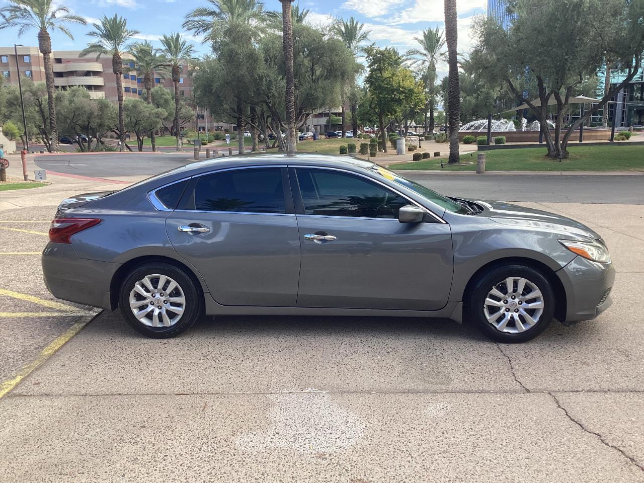 Nissan Altima 2.5 SV 2018