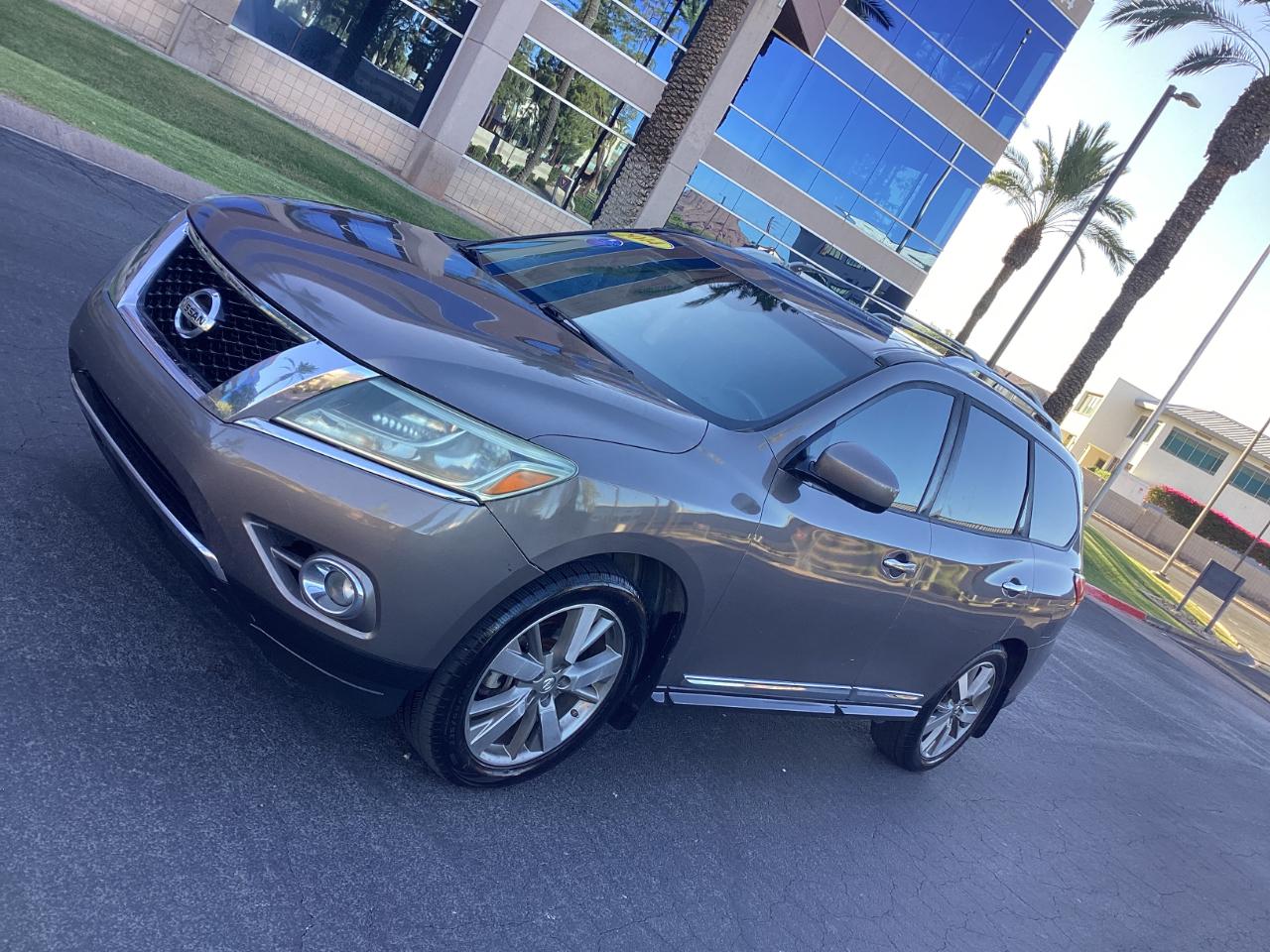 Nissan Pathfinder S 4WD 2014