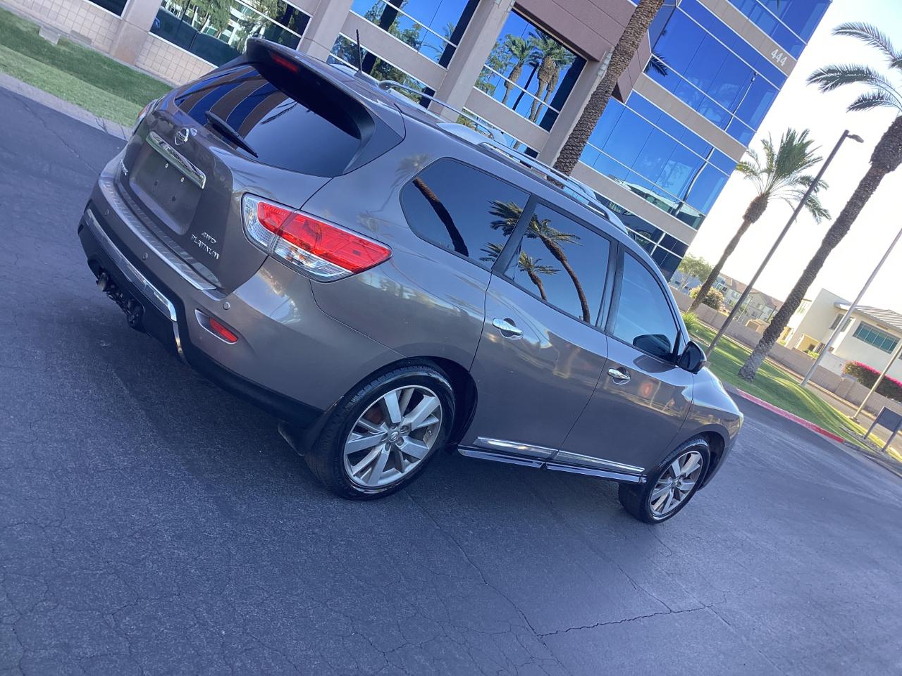 Nissan Pathfinder S 4WD 2014