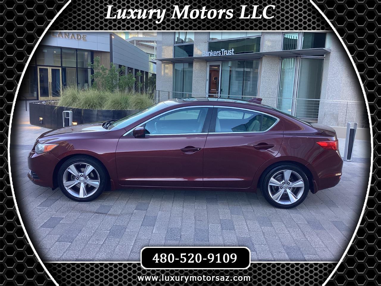Acura ILX 5-Spd AT w/ Technology Package 2013
