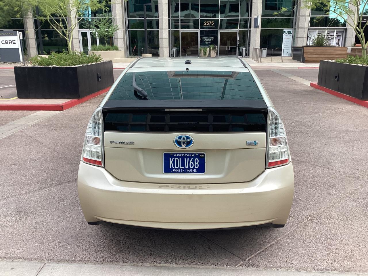 Toyota Prius Prius V 2010