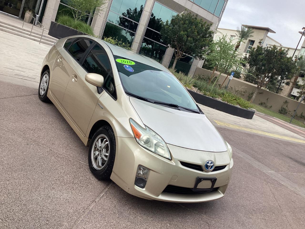 Toyota Prius Prius V 2010