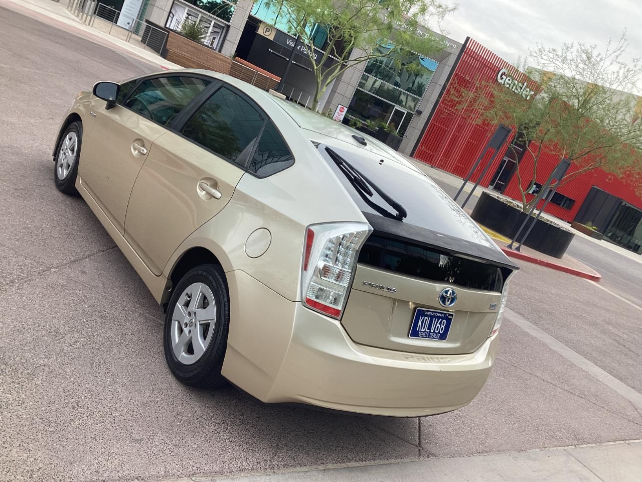 Toyota Prius Prius V 2010