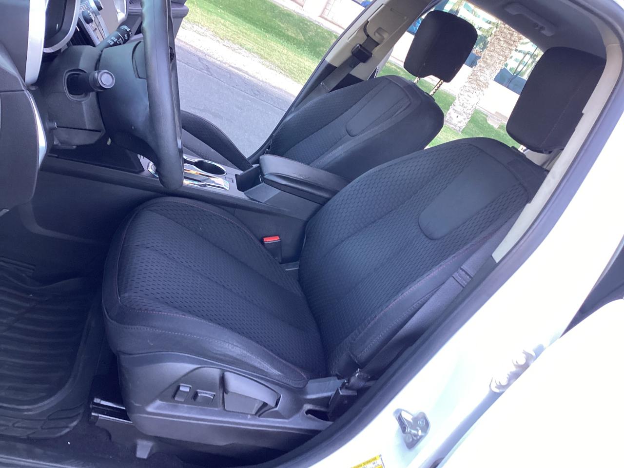 Chevrolet Equinox LS 2WD 2015